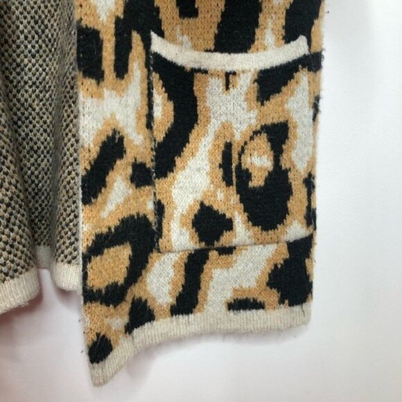 Anthropologie Leopard Print Cardigan Maeve Menagerie Animal Oversized Sweater XS - Picture 5 of 8